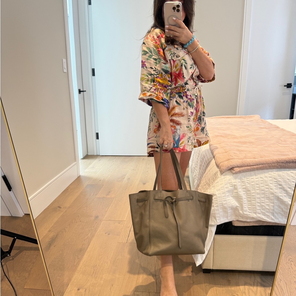 Celine grey Leather Tote - Picture 6 of 16
